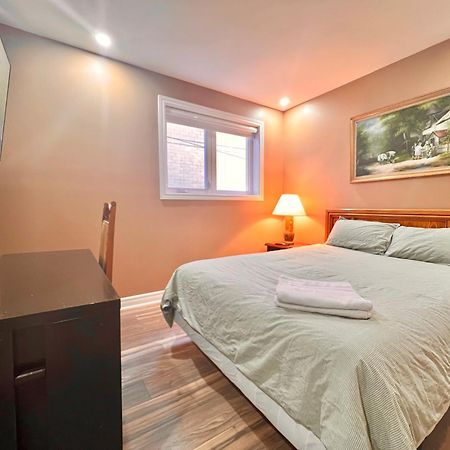 Upgraded Rooms With Bath 7-Min To Subway Near Downsview Rogers Stadium Toronto Exteriör bild