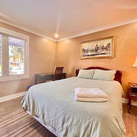 Upgraded Rooms With Bath 7-Min To Subway Near Downsview Rogers Stadium Toronto Exteriör bild