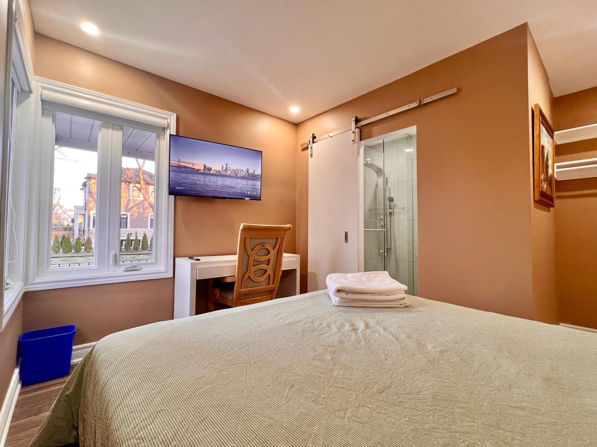 Upgraded Rooms With Bath 7-Min To Subway Near Downsview Rogers Stadium Toronto Exteriör bild